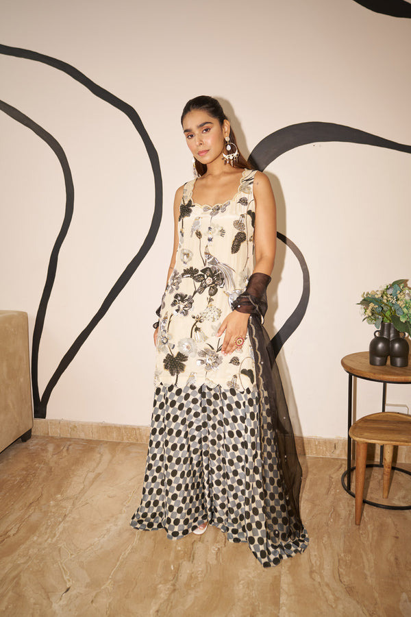 Monochrome Aviary Sharara Set