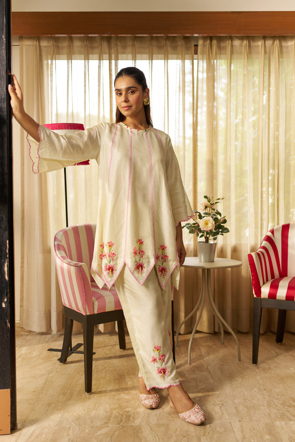 Ivory Petal Appliqué Kurta Set