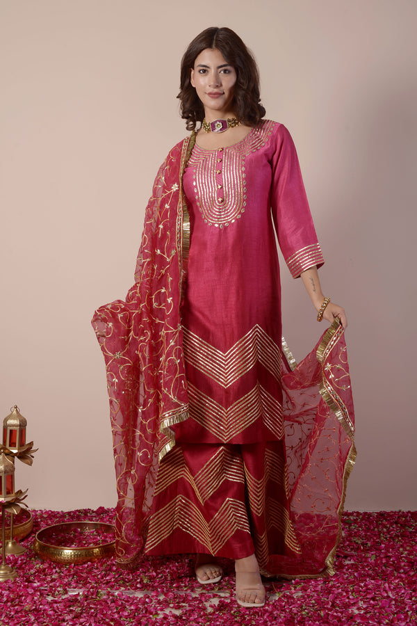 CRIMSON RED OMBRE EMBROIDERED KURTA SET