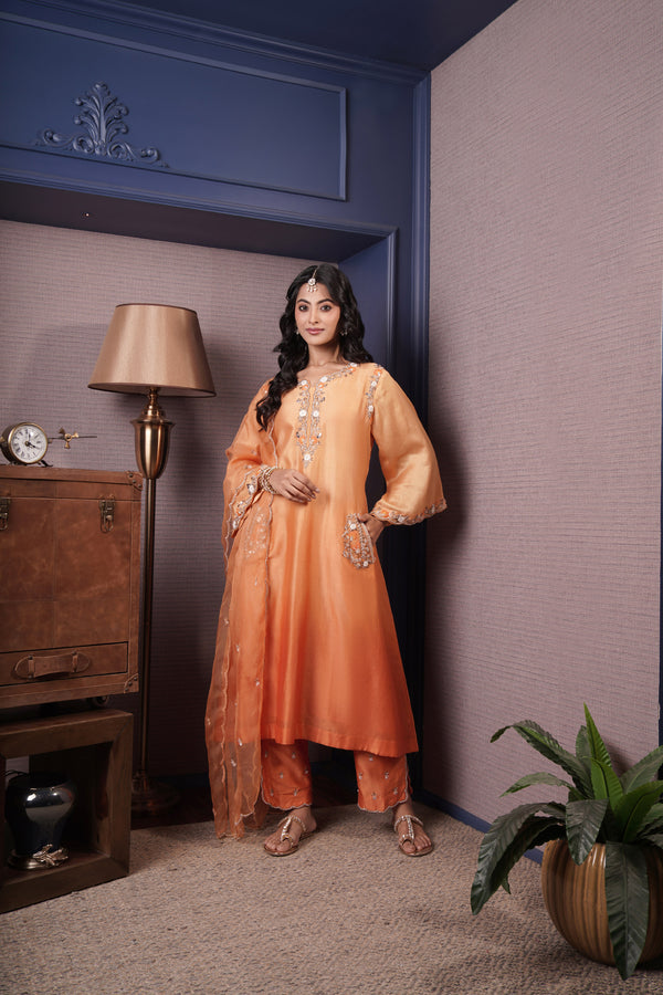 Pocket Style Chanderi Kurta Set